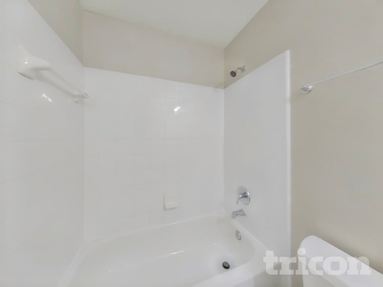 Building Photo - 20814 Fox Swift Ct