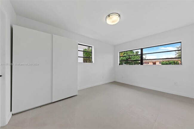 Building Photo - 7525 Adventure Ave