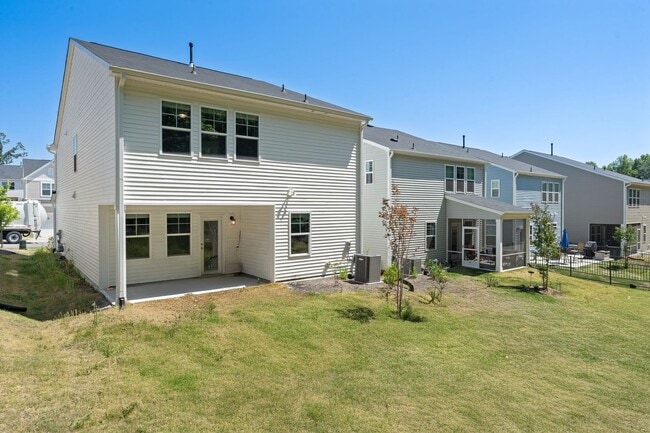 Building Photo - 707 Spoonbill Trl