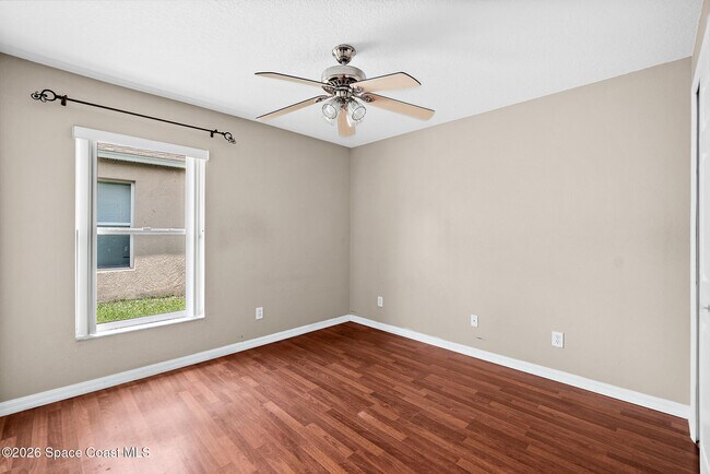 Building Photo - 2467 Deercroft Dr