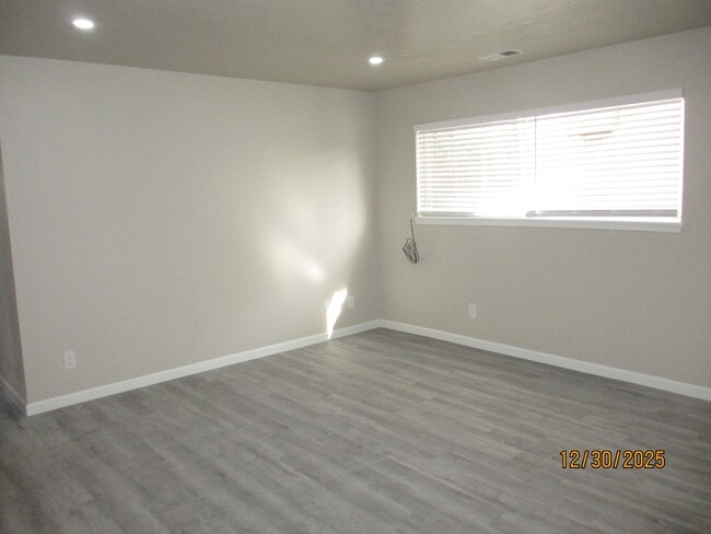 Building Photo - 3861 Montgomery Blvd NE