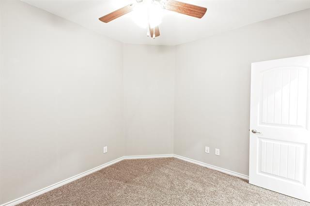 Building Photo - 1713 Cattleman St