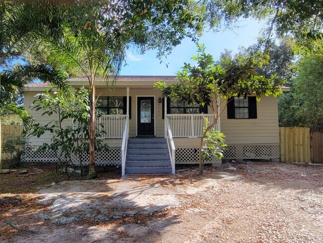 Primary Photo - 8386 64th Ave