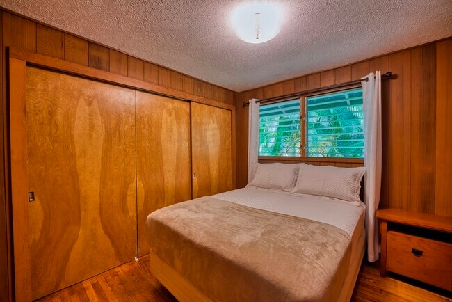 Building Photo - 64 Kaapuni Loop