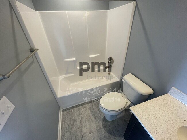 Building Photo - 2948 W New York St