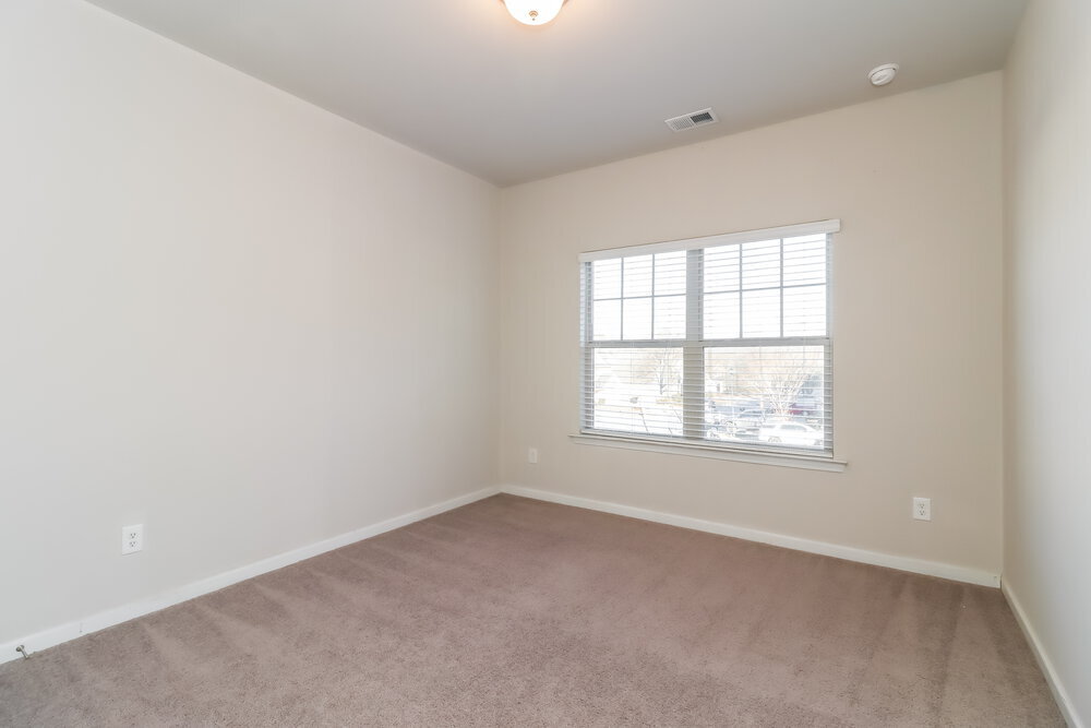 Building Photo - 143 Preserve Dr