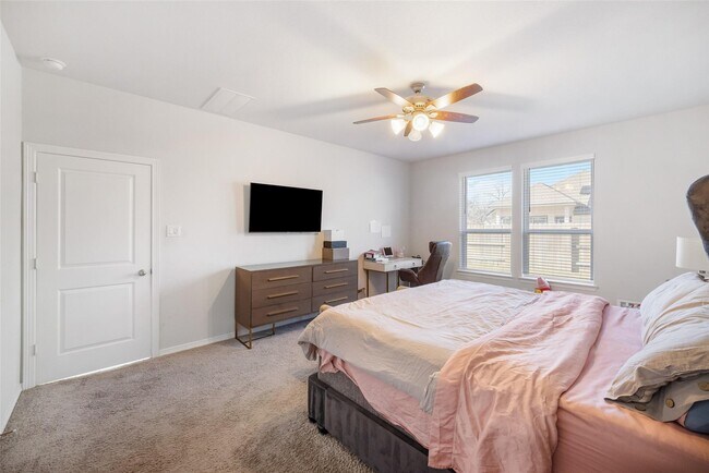 Building Photo - 1811 Smithers Landing Dr