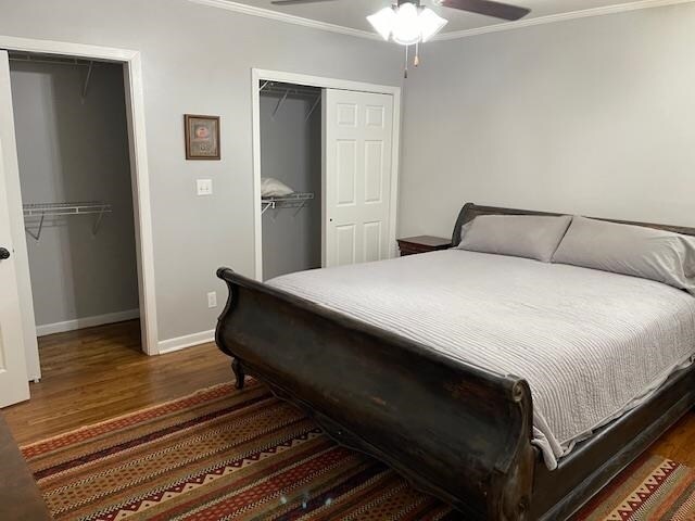 Building Photo - 2002 Greenwood Dr