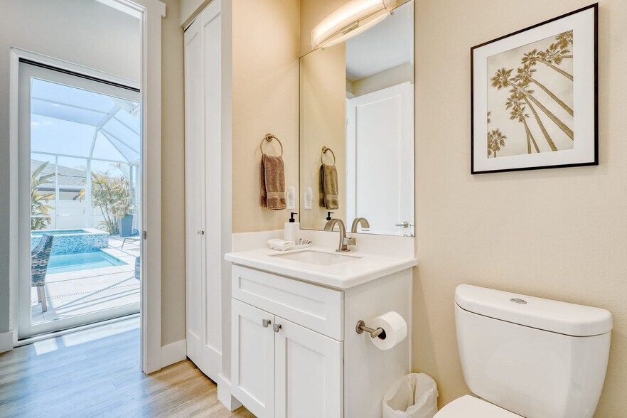 Building Photo - 1669 Colleen St