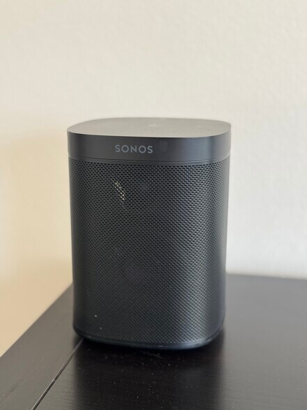 Sonos - 2322 SE Main St