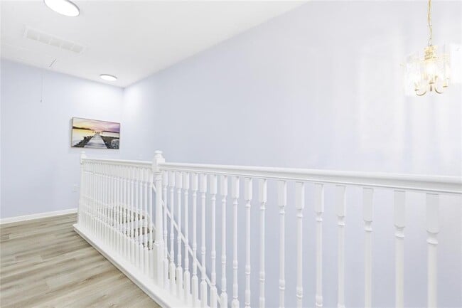 Building Photo - 7510 Lazy Creek Dr