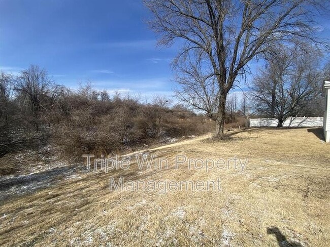 Building Photo - 14655 Fox Manor Dr
