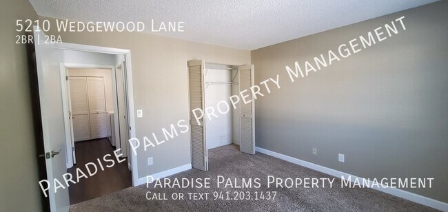 Building Photo - 5210 Wedgewood Ln