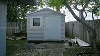 Building Photo - 3610 SW 39th Ave