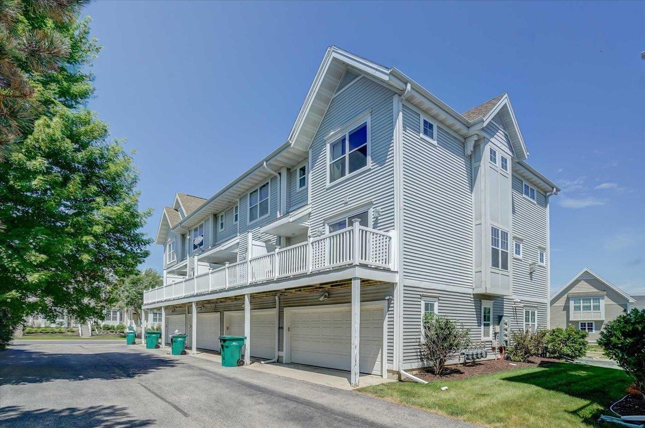 Building Photo - 7131 Discovery Ln