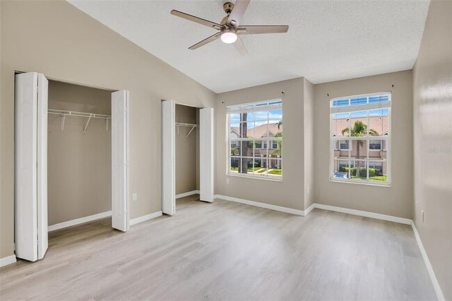 Building Photo - 632 Kensington Lake Cir