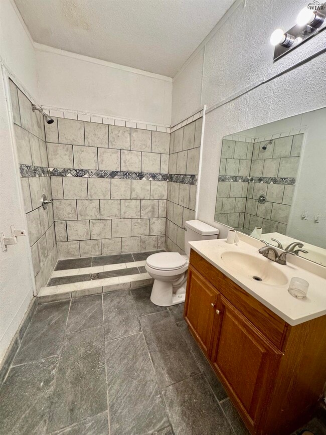 Building Photo - 2113 Brown St