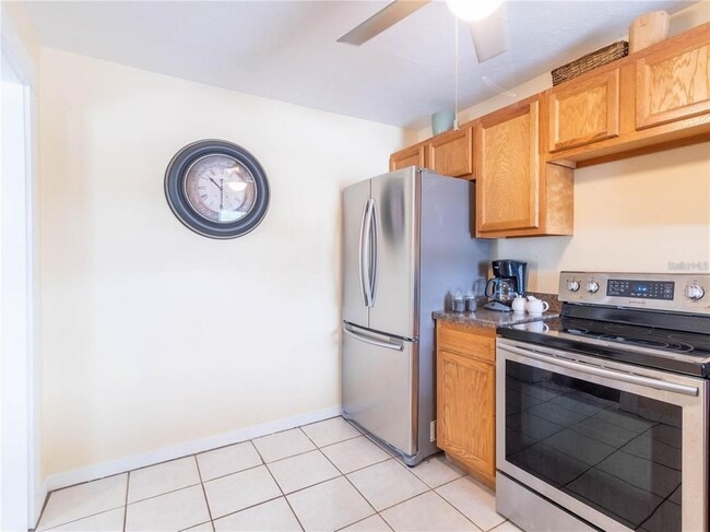 Building Photo - 103 E Mohawk Ave