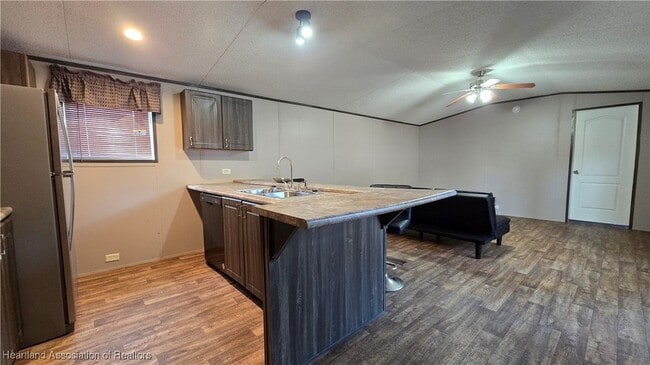 Building Photo - 44 Crawford Dr