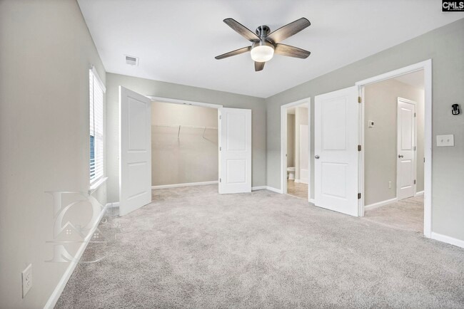 Building Photo - 131 Hunters Grove Dr