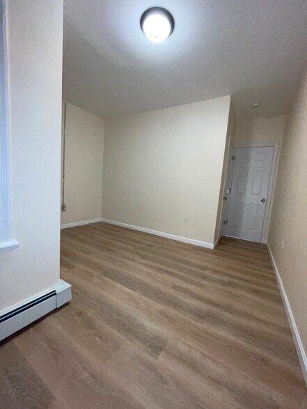 Building Photo - 871 Harrison Ave