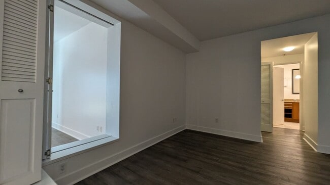 Building Photo - Epic REA - Spacious & Open floor plan 1BR +1BA in the Rincon Hill neighborhood