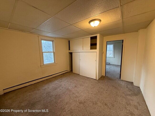 Building Photo - 947 Carmalt St