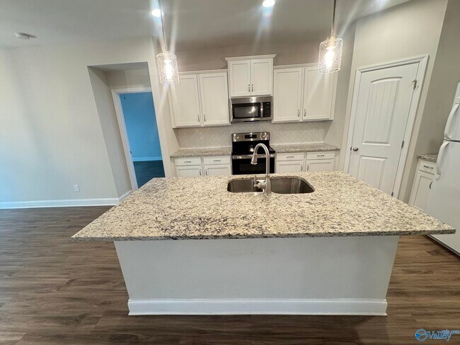 Building Photo - 151 Williams Pointe Boulevard SW