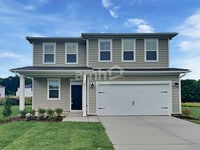 Building Photo - 2015 Bennett Dr