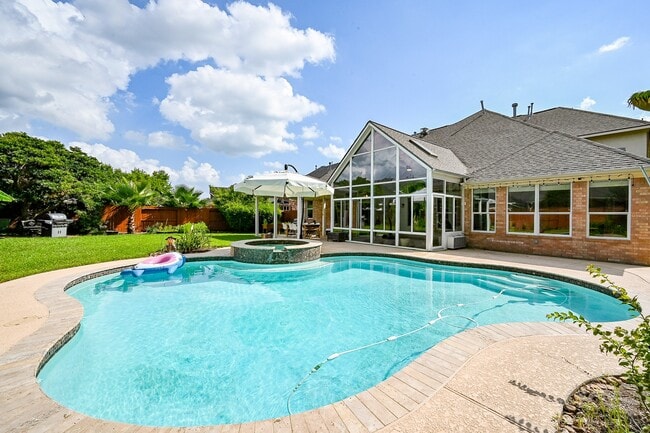 Building Photo - 6342 Collina Springs Ct