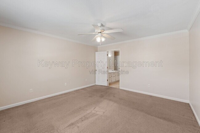 Building Photo - 4011 Oellerich St