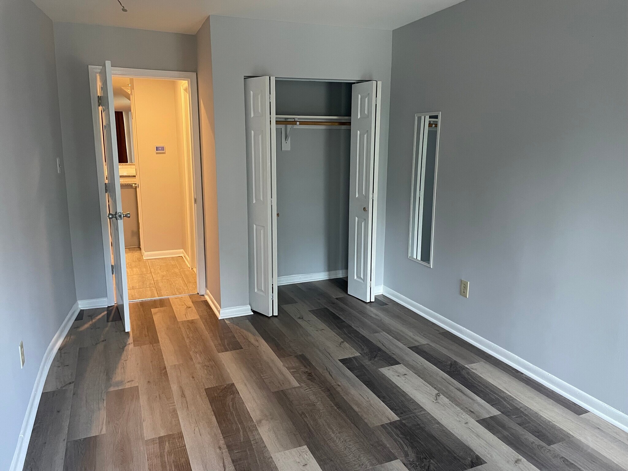 Bedroom - 225 E Lafayette Ave