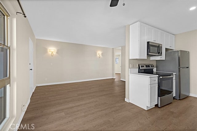 Building Photo - 6679 Linda Vista Rd