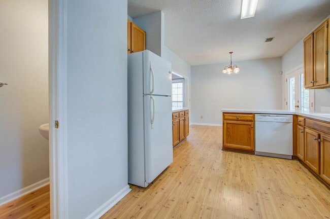 Building Photo - 1559 Harborsun Dr