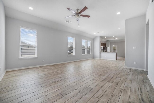 Building Photo - 925 Centerra Hills Cir