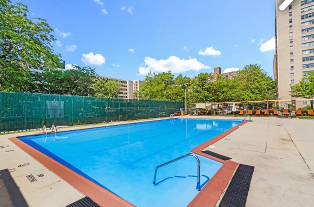 Pool - 201 Saint Pauls Ave