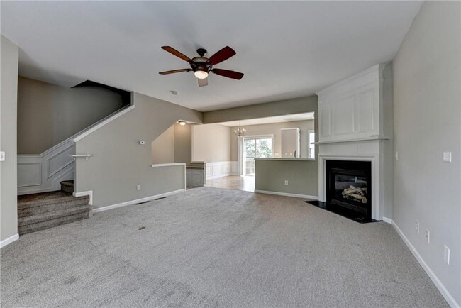 Building Photo - 4020 Edgecomb Dr