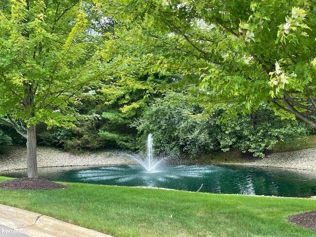 Building Photo - 11391 Izik's Way