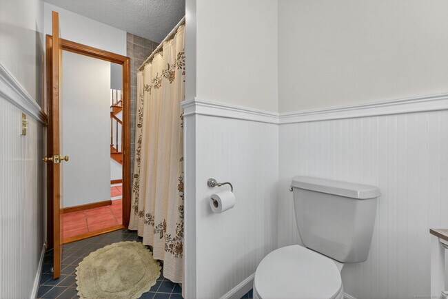 Building Photo - 71 Cherry Swamp Rd