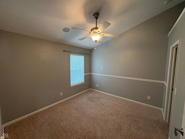 Building Photo - 9059 Rider Dr
