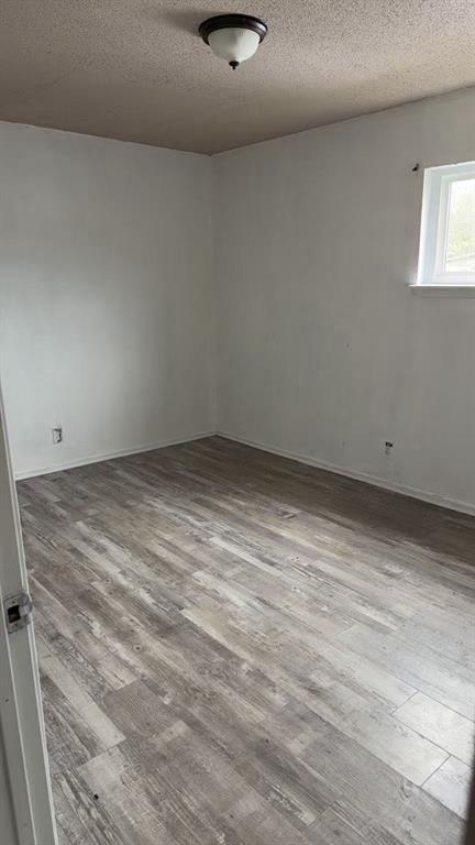 Building Photo - 1006 N Meadows Dr