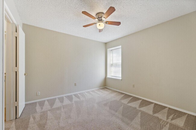 Building Photo - Beautiful  2 story home in Keller with Master Bedroom Downstairs