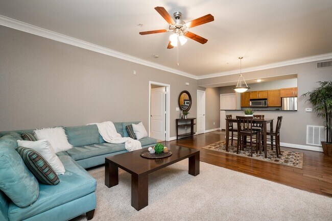 Building Photo - 2299 Lone Star Dr