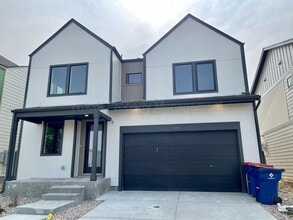 Building Photo - 361 Fox Ln