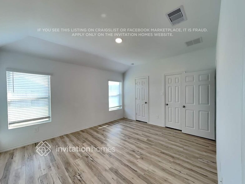Building Photo - 24123 Laurel Farms Dr