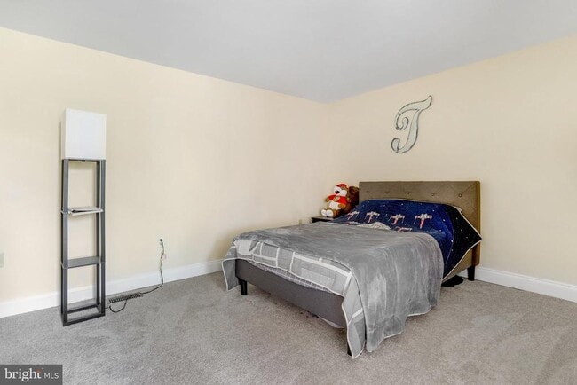Building Photo - 3819 Watkins Mill Dr