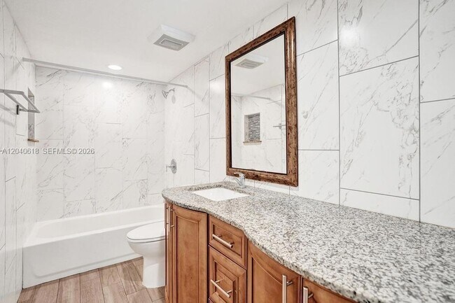 Building Photo - 4114 NW 88th Ave