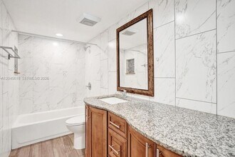 Building Photo - 4114 NW 88th Ave