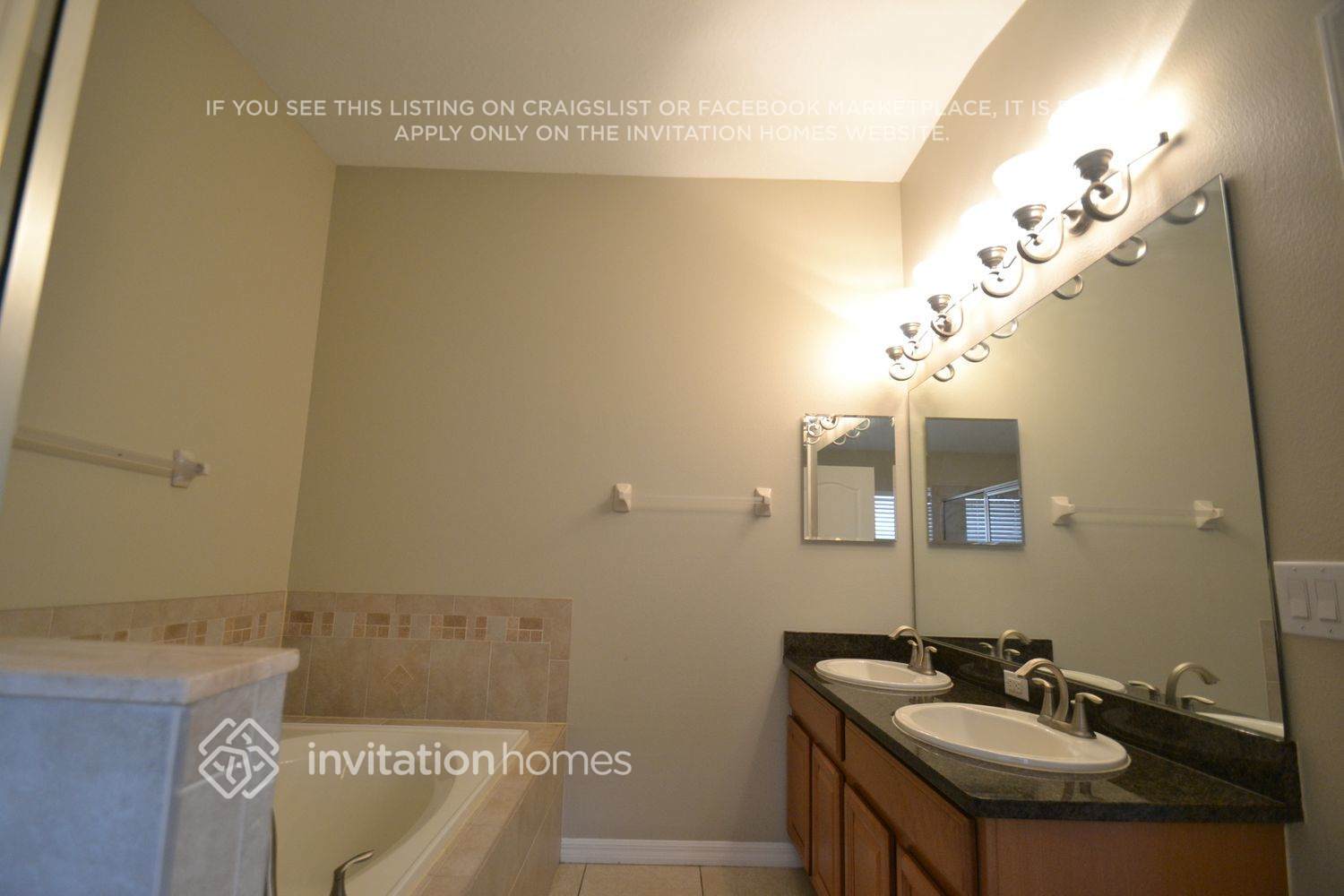 Building Photo - 13812 Chalk Hill Pl