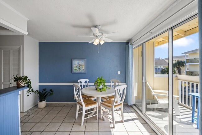 Building Photo - 775 Gulf Shore Dr